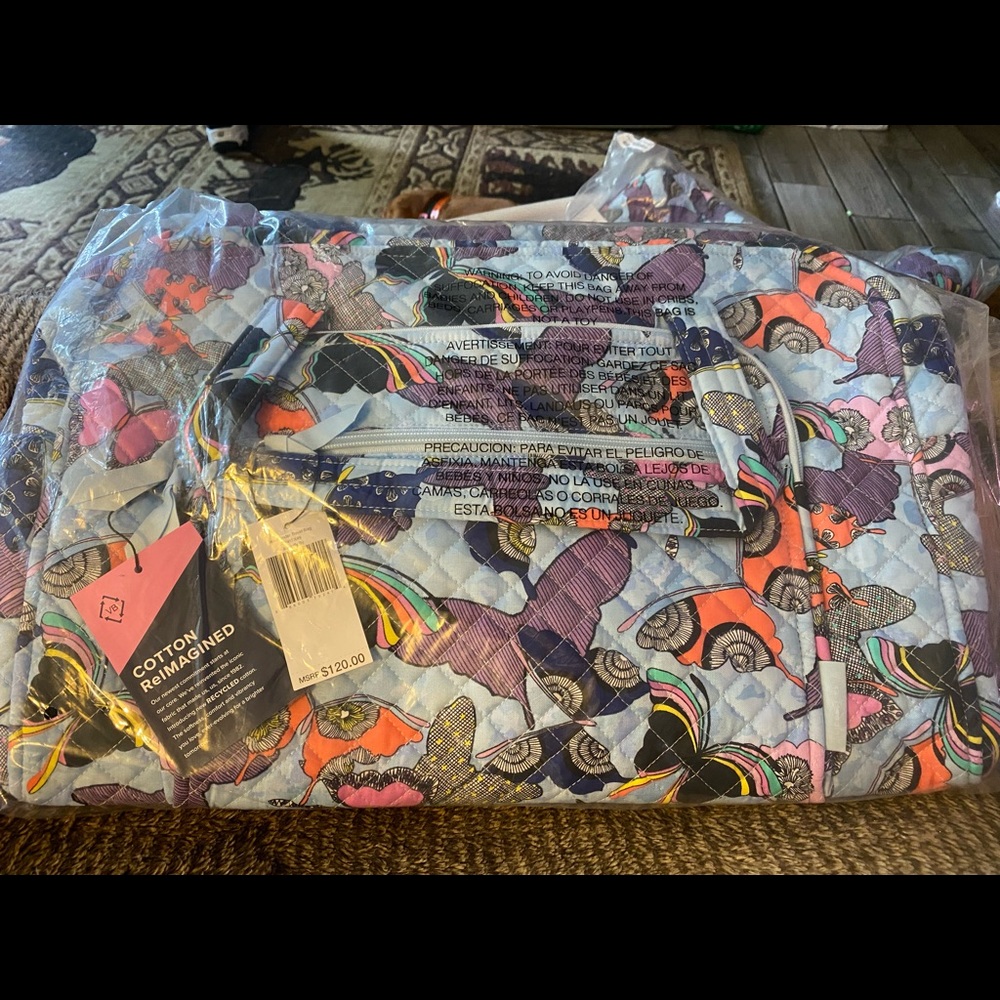 Vera Bradley weekender travel bag